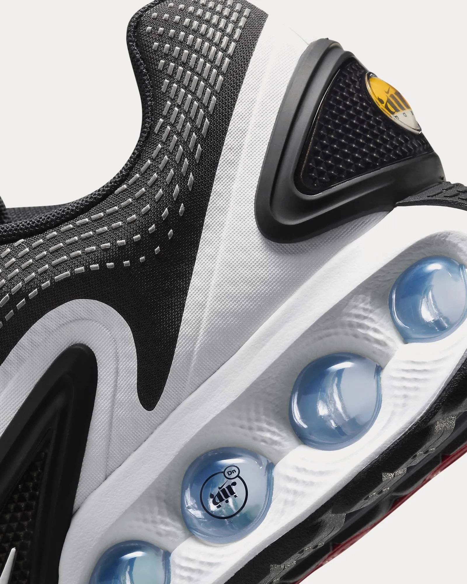 Air Max Dn Black / Cool Grey / Pure Platinum / White Low Top Sneakers