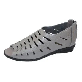 ARCHE DENYLI SLIP ON IN SILVER