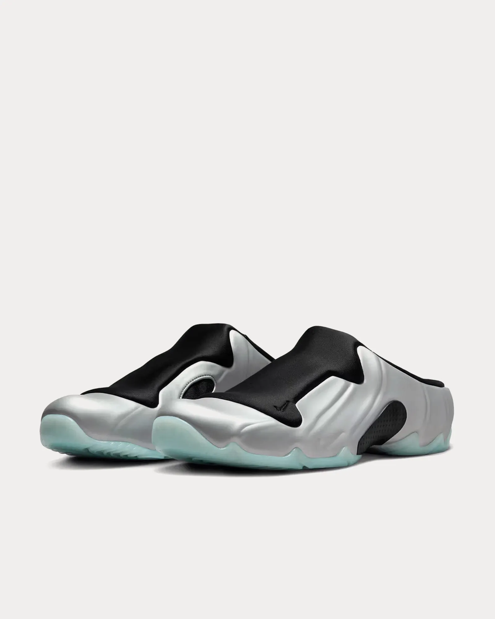 Clogposite Chrome Slip On Sneakers