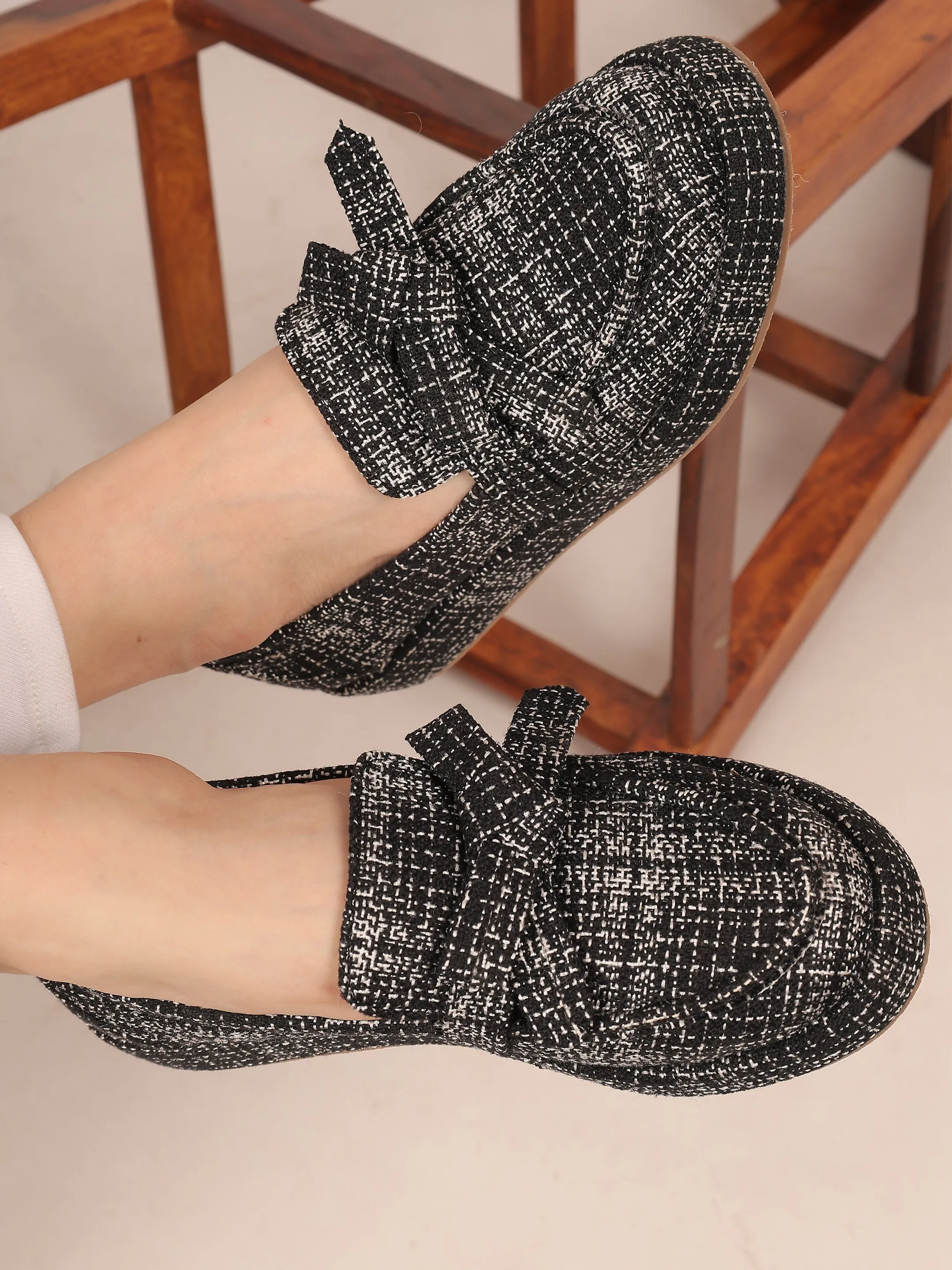 Patakha Guddi Black Handcrafted Loafers