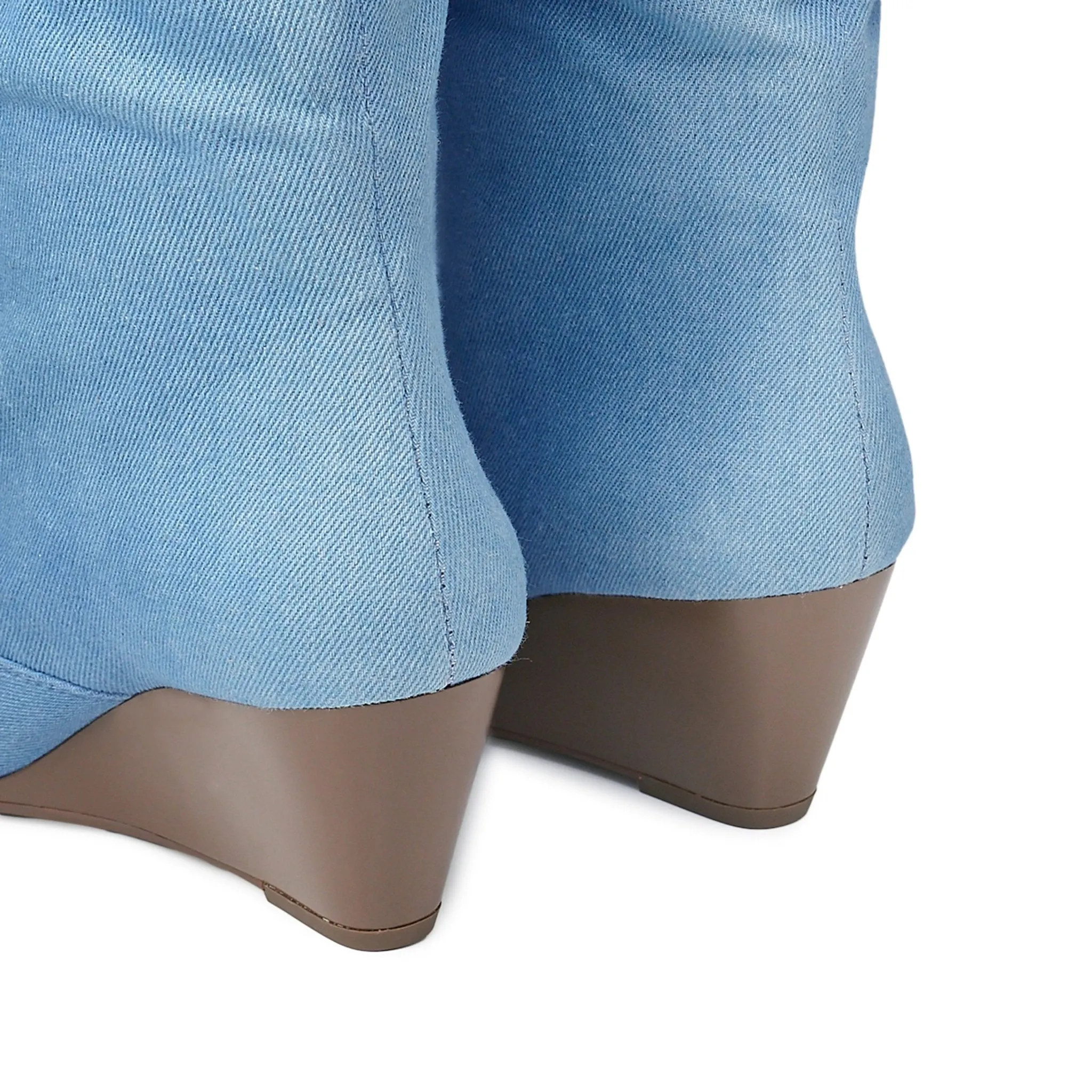 Pointed Wedge Heaps Pile Boots In Blue